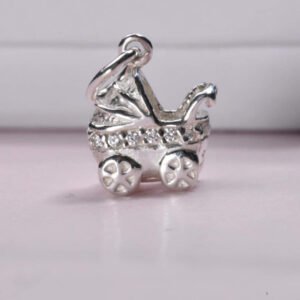 Halskæde med Barnevogn i Sølv