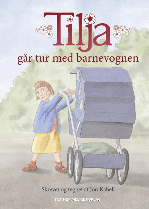 Tilja går tur med barnevognen