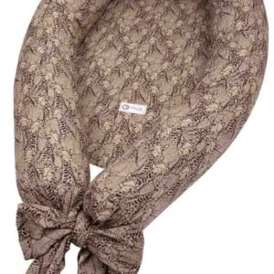 Babynest - Müsli - By green cotton - 75x40 cm - Med giraffer