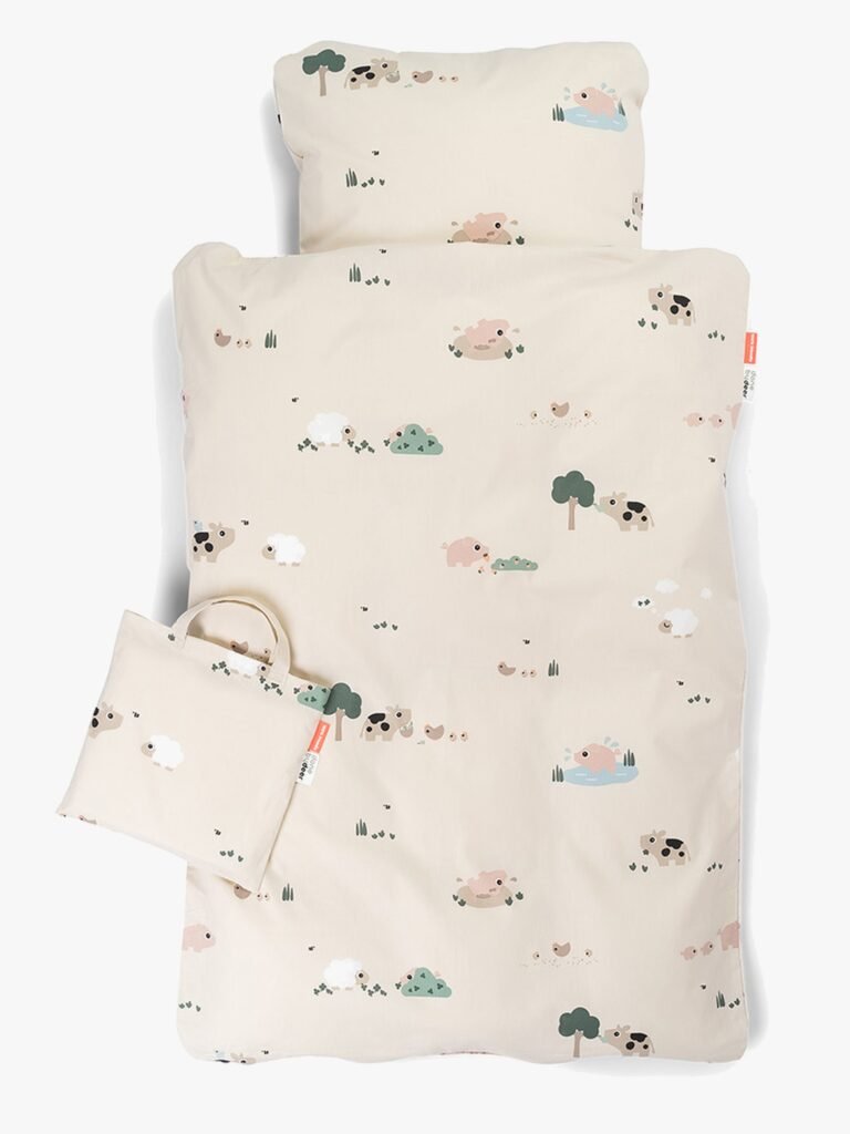 Done By Deer Sengesæt Tiny Farm 100x140 Tremmeseng, Sandfarvet