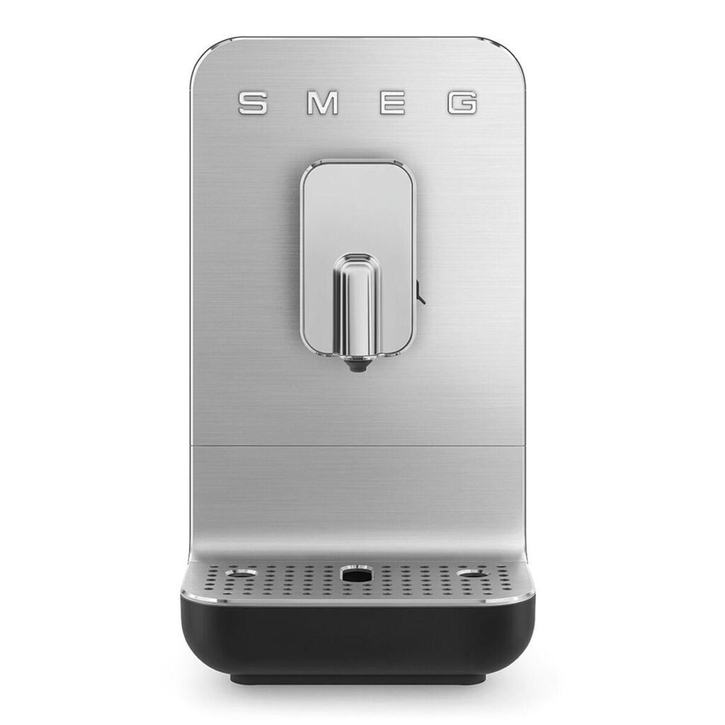 Kaffemaskine fuldautomatisk Smeg BCC13BLMEU - sort, 1350 W, 19 bar, 1,4 l